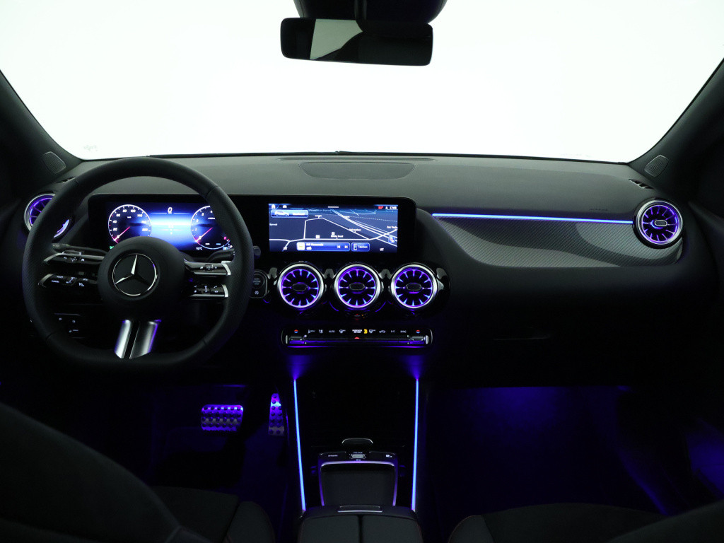 Mercedes-Benz B-Klasse 180 amg line limited edition | dodehoekassistent | p