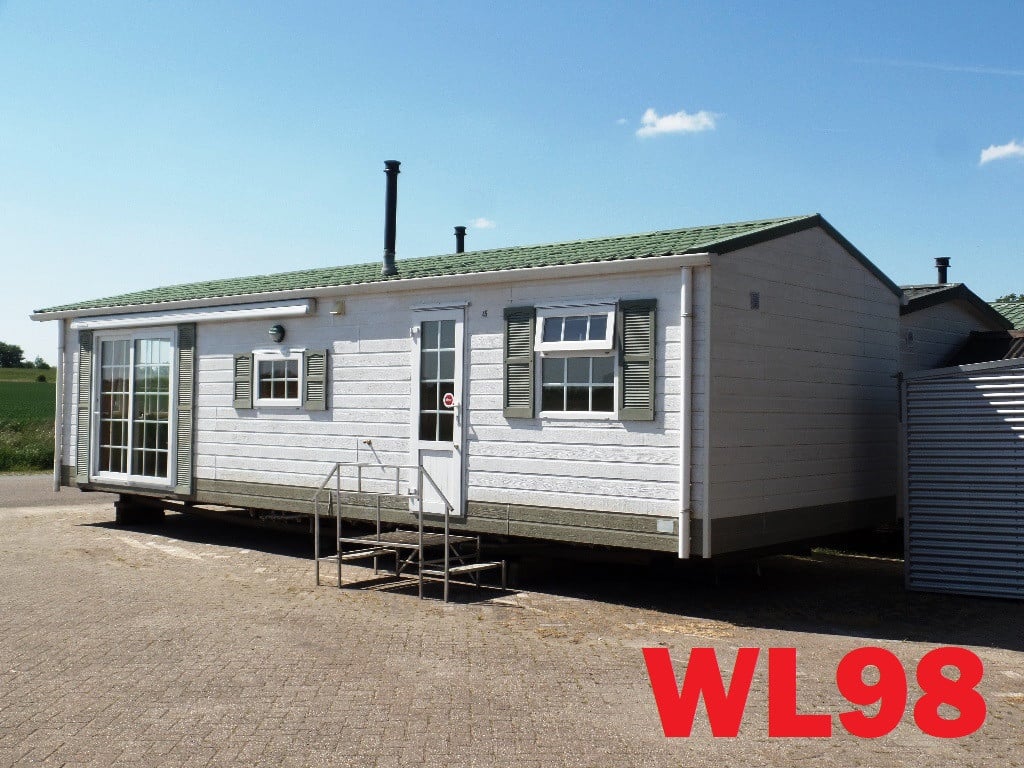 Keurig chalet met dubbel glas met 2 slaapkamers en dubbel glas te koop