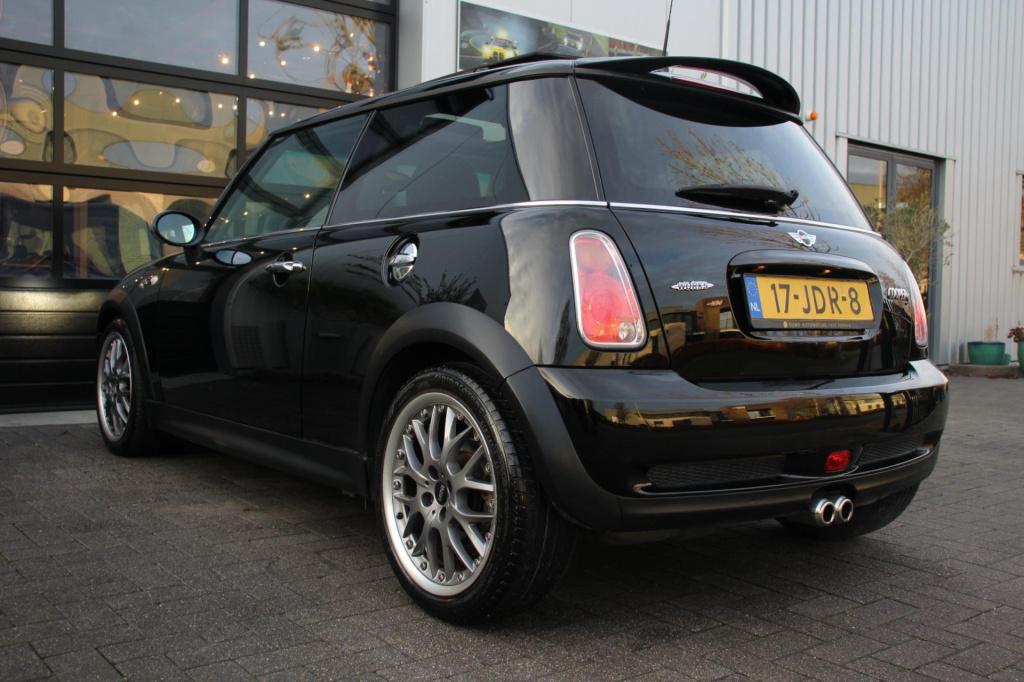 Mini Cooper mini 1.6 aut. john cooper works - pano - xenon - leder - harman