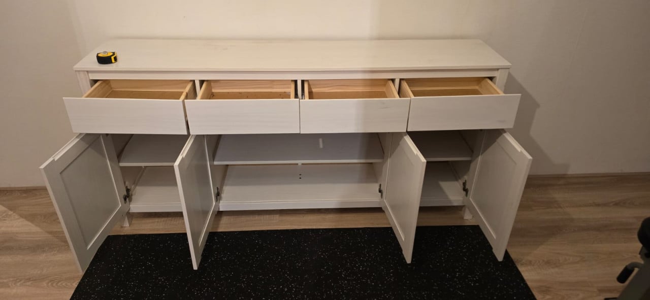 Dressoir, Wit