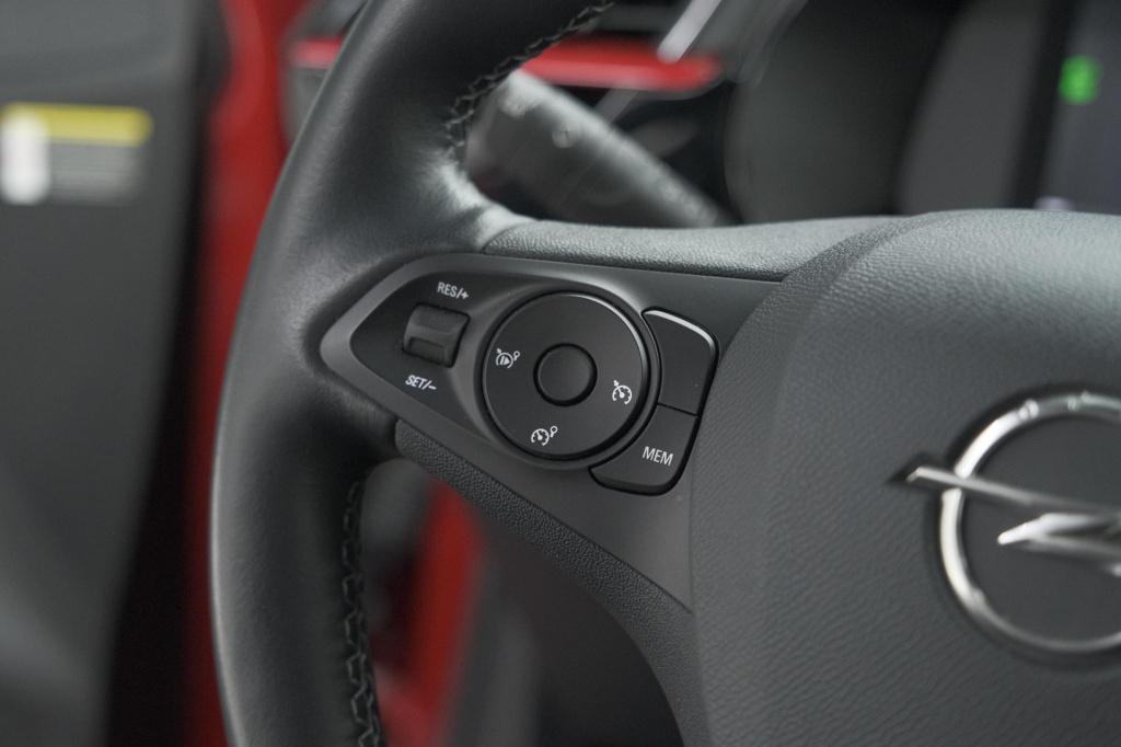 Opel Corsa turbo 100 gs line | parkeersensoren | apple carplay | 16 inch li