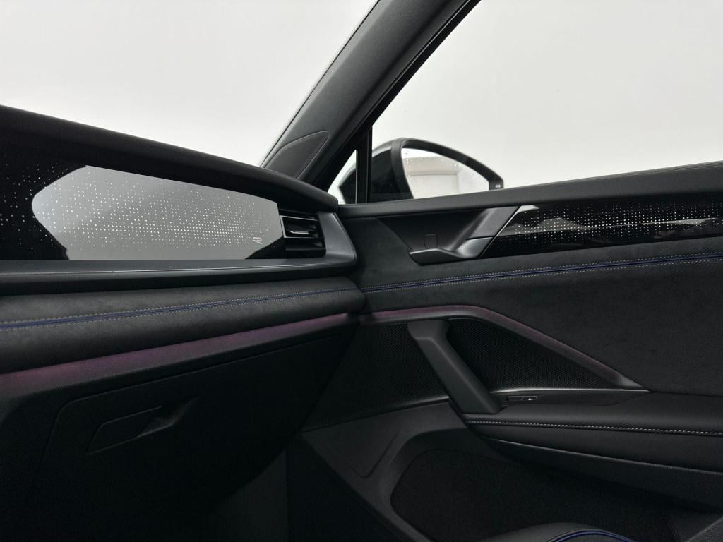 Volkswagen Tayron 1.5 ehybrid r-line