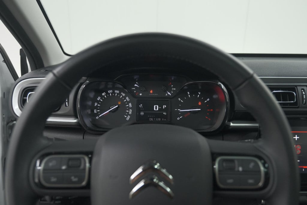 Citroen C3 puretech 110 eat6 feel edition | panoramadak | apple carplay | p