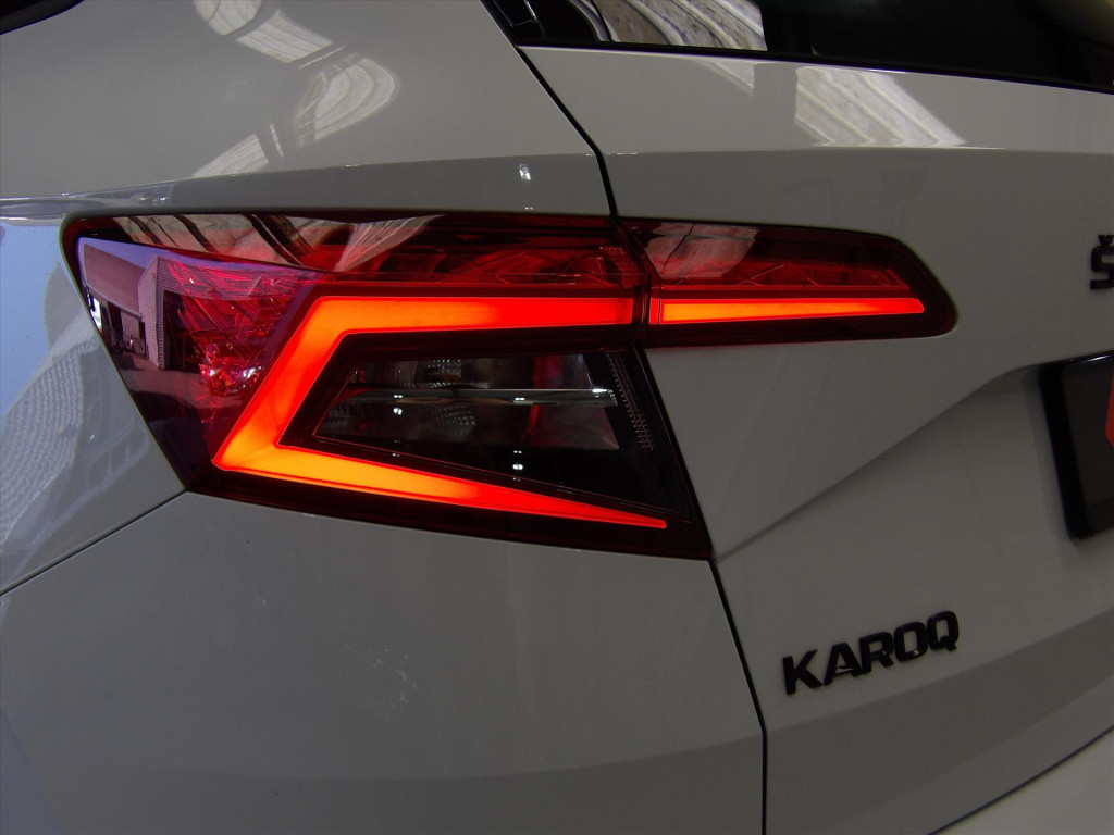 Skoda Karoq 1.5 tsi act greentech 150pk dsg-7 sportline business