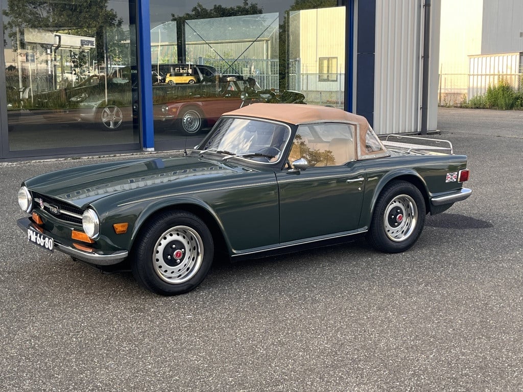 Triumph TR6 soft top