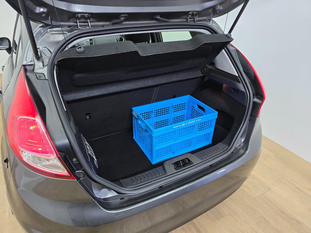 Ford Fiesta occasion 1.0 style met airco en 5 deurs uitvoering | tweedehand