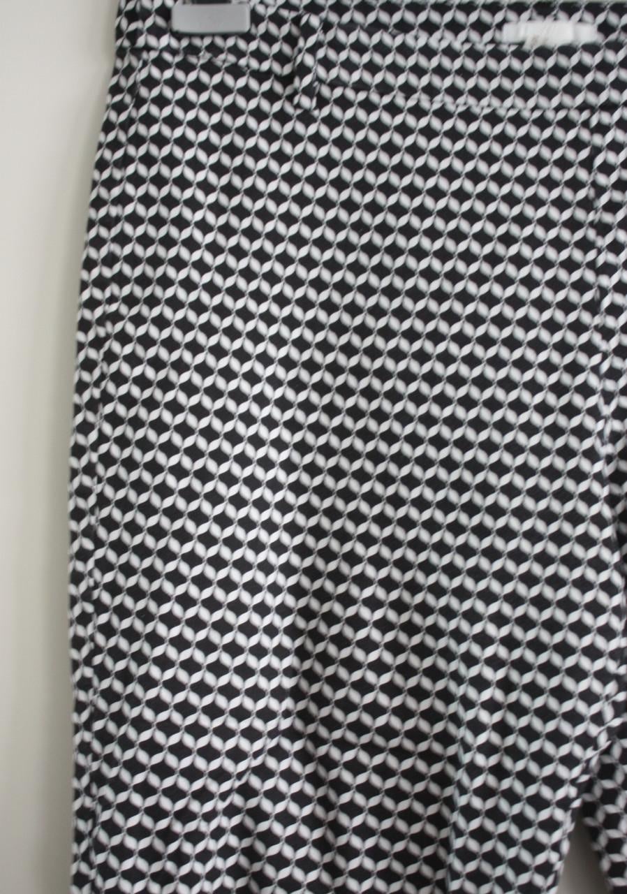 Zwart witte broek maat 44