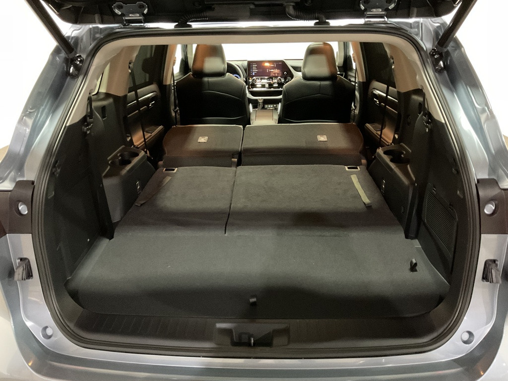 Toyota Highlander awd 2.5 highpower premium | full option |