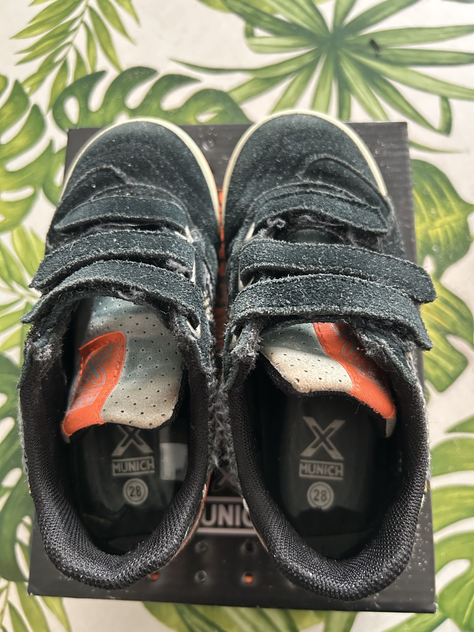 Schoenen Munich maat 28