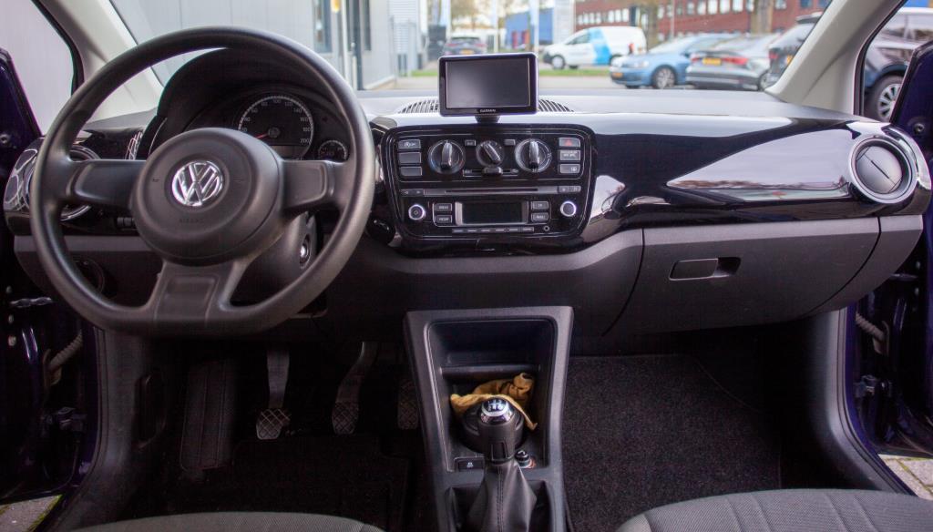 Volkswagen UP! 1.0 move up! bluemotion