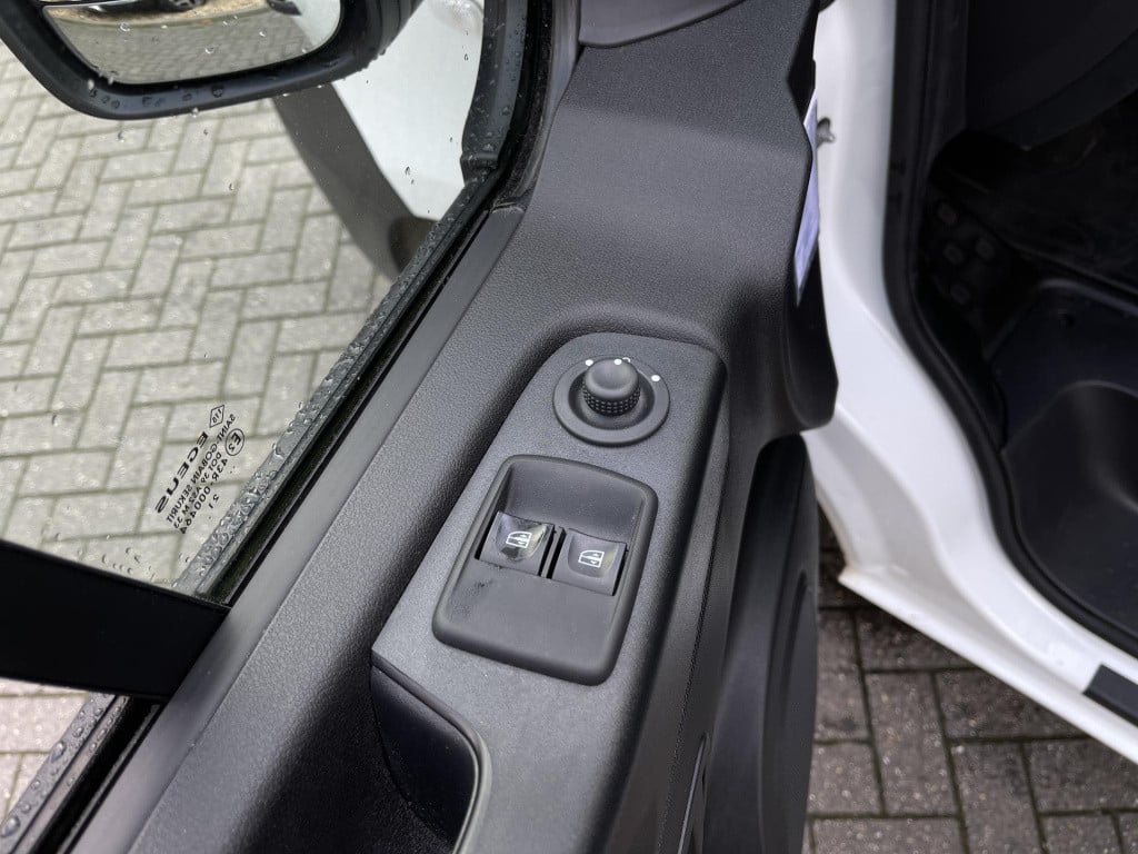 Nissan Nv300 2.0 dci 120 l2h1 acenta 3-persoons comfort pack | cruise contr