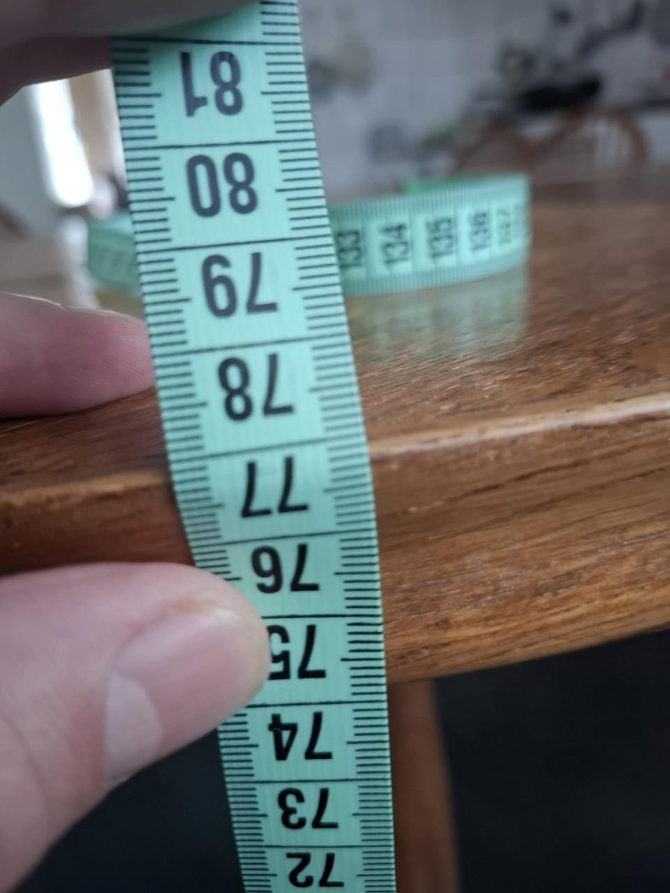 GRATIS RONDE UITSCHUIFBARE EETTAFEL