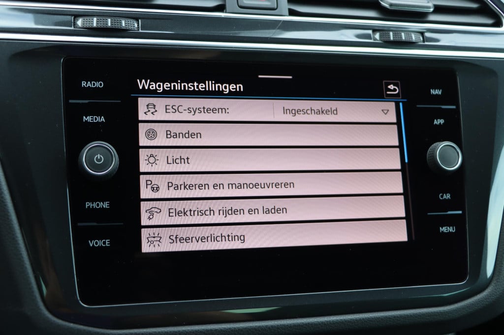 Volkswagen Tiguan 1.4 tsi ehybrid r-line business + 245pk dsg6