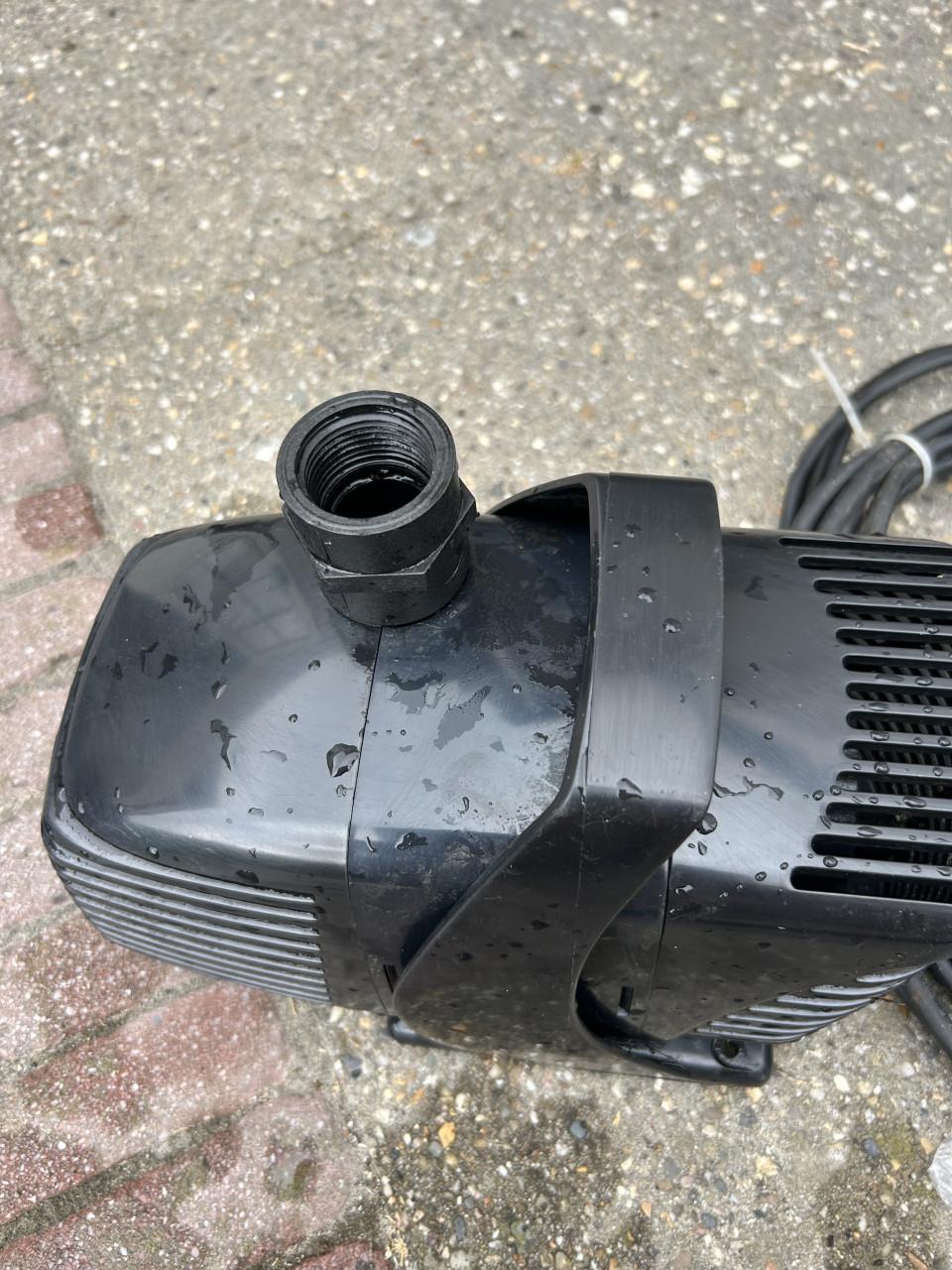 Te koop Messner 10000 mpf sterke en zuinige Vijverpomp en 10000 lpu