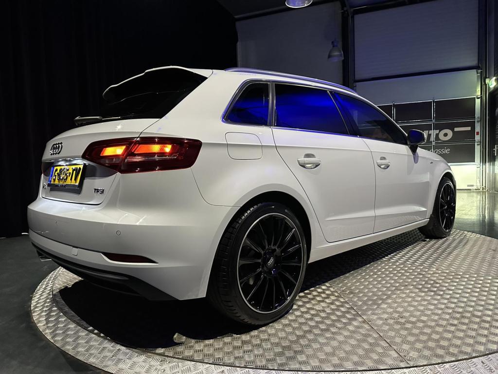 Audi A3 sportback 1.5 tfsi cod design s-line *led*navi*clima*sportstoelen