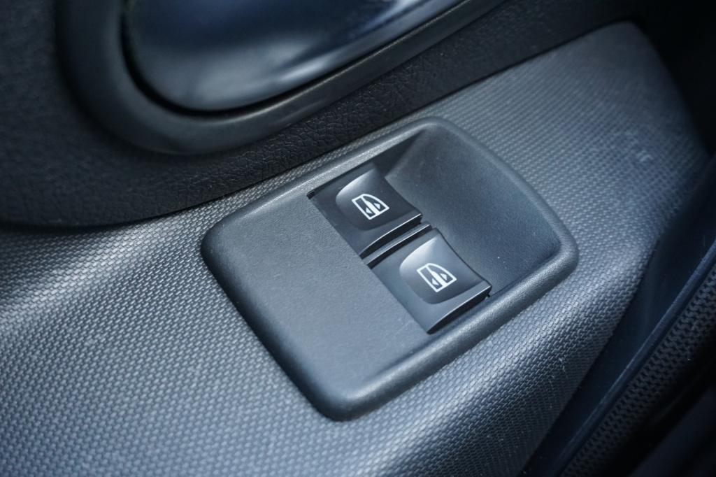 Dacia Logan mcv 0.9 tce stepway airco / navi / cruise / parkeersens. / trek