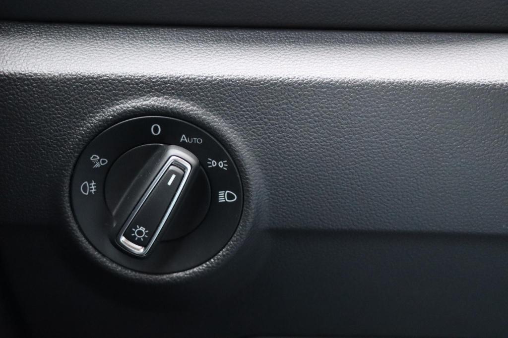 Volkswagen T-roc 1.5 tsi r-line