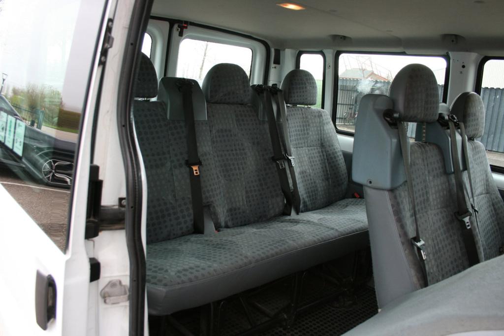 Ford Transit kombi 300s 2.2 tdci shd / 9 persoons