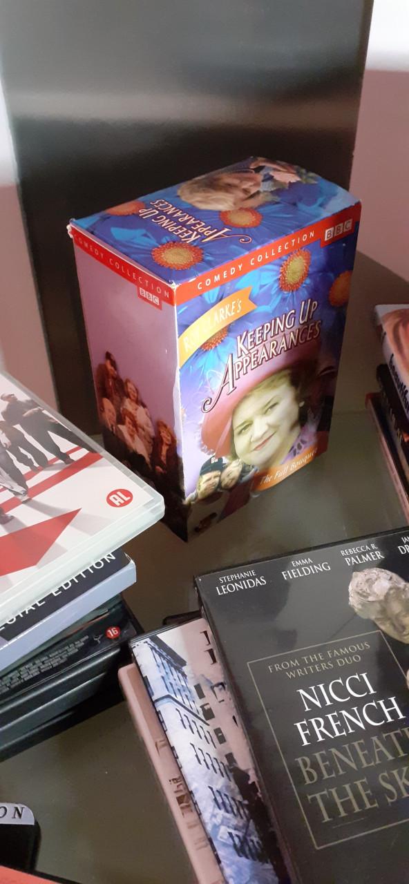 Dvd,s banaanen doos vol