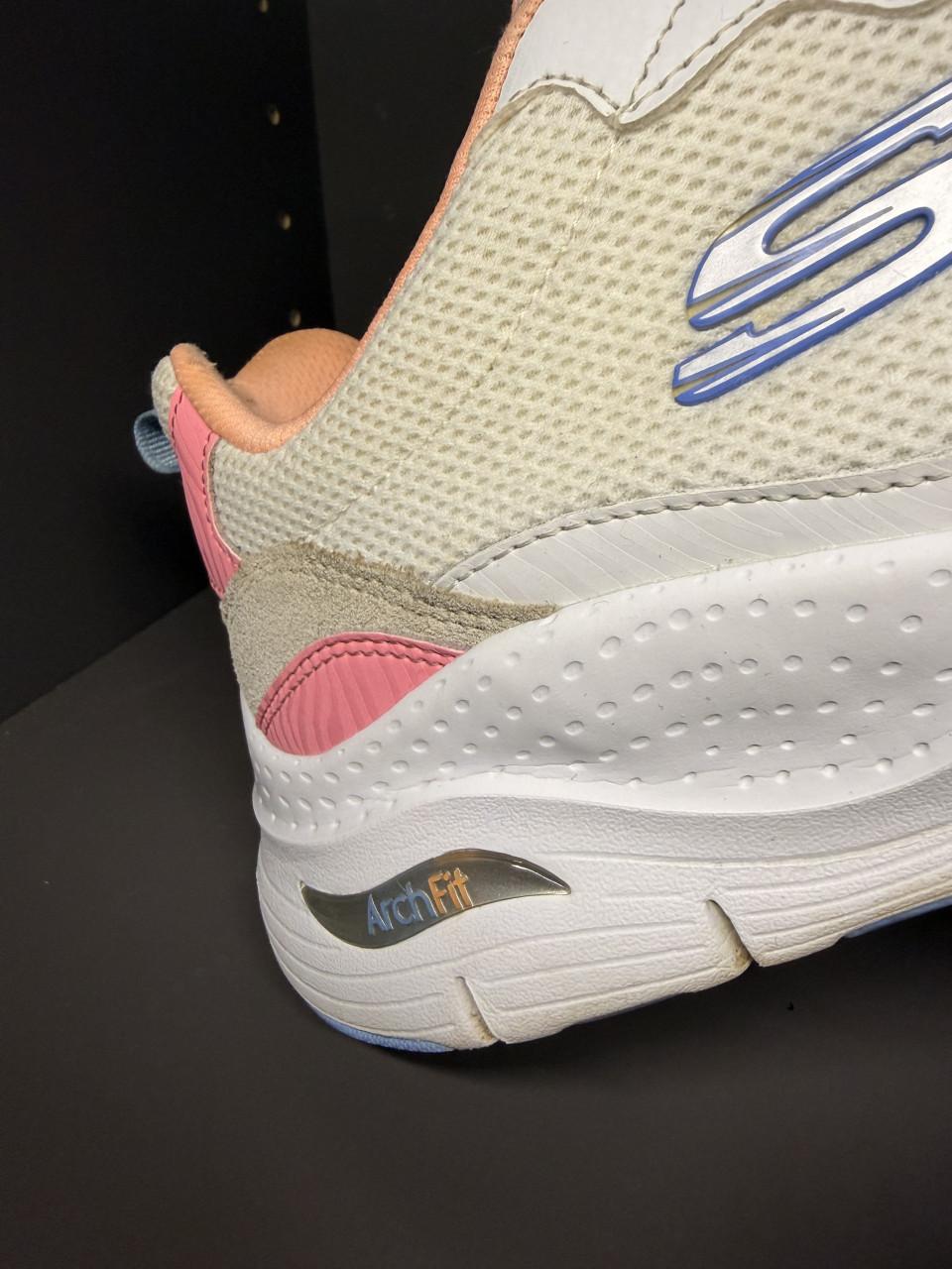 Skechers wit maat 40