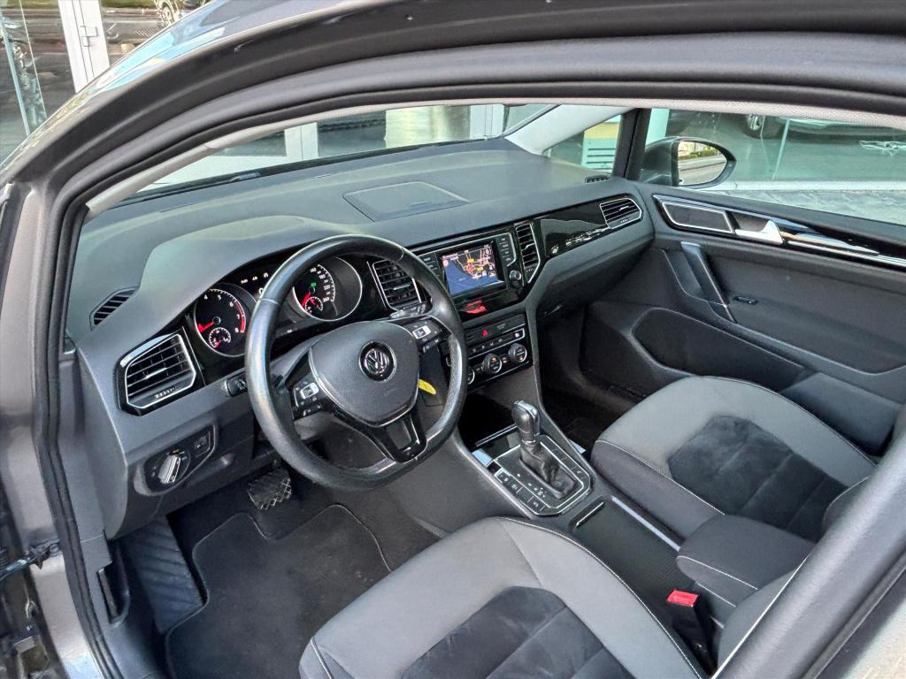 Volkswagen Golf Sportsvan 1.4 tsi 125pk dsg highline| trekhaak| navi|cruise