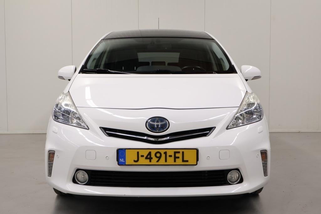 Toyota Prius wagon 1.8 dynamic 7p.