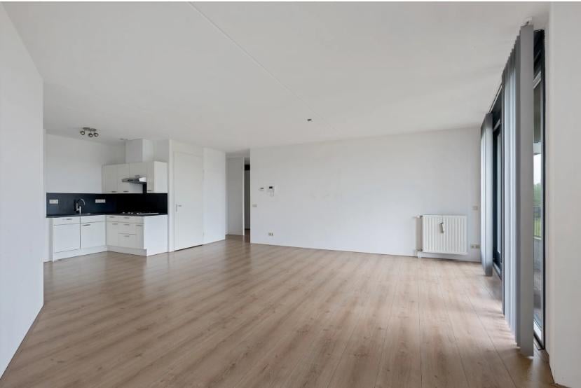 Een luxueus instap klaar appartement op de 2e woonlaag met een groot balkon