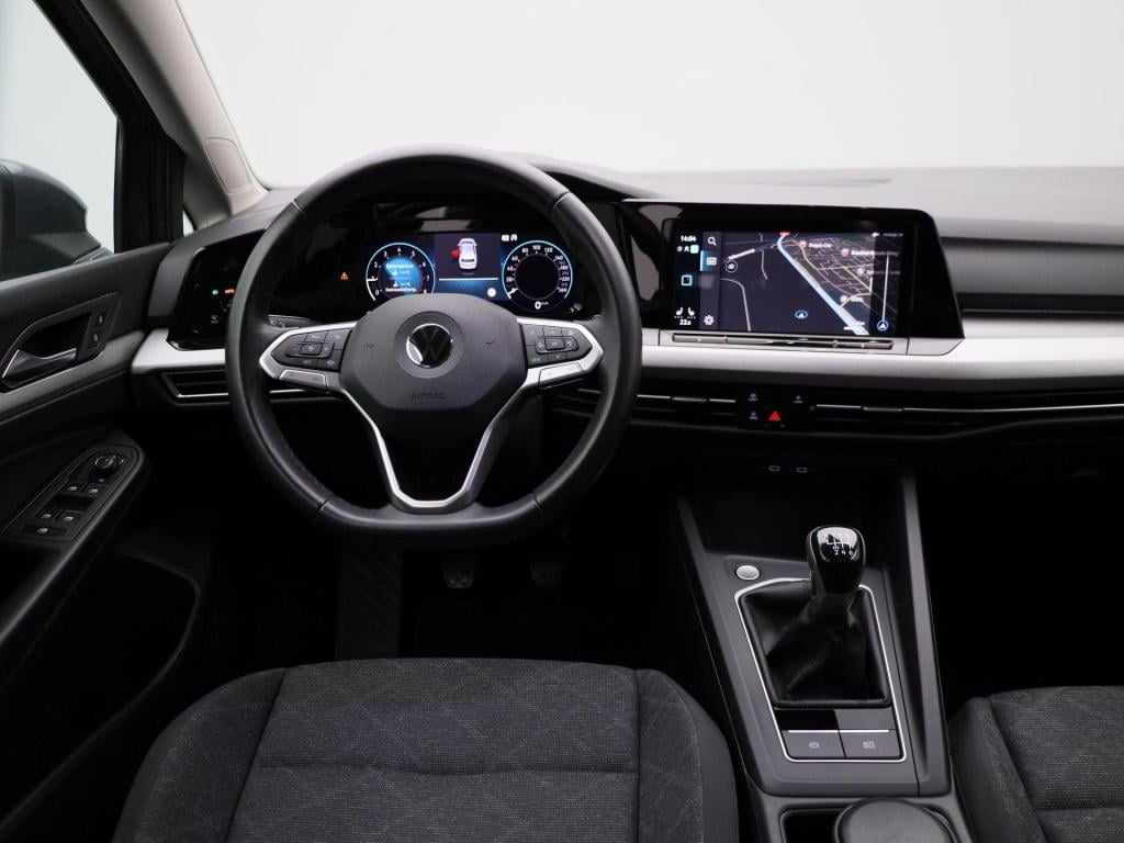 Volkswagen Golf 1.5 tsi life | navigatie | apple carplay / android auto | c