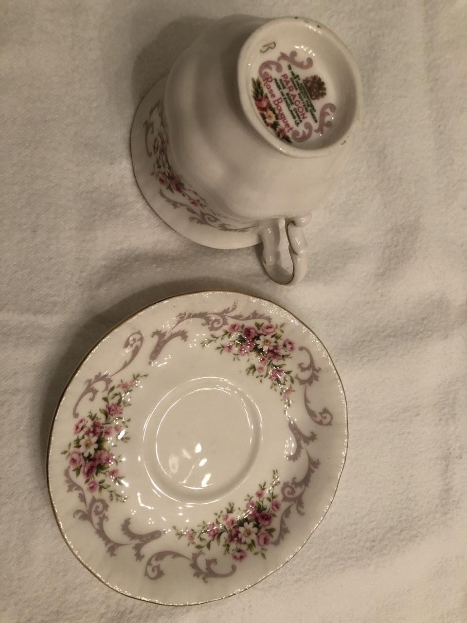 2 kop en schotels "Paragon"