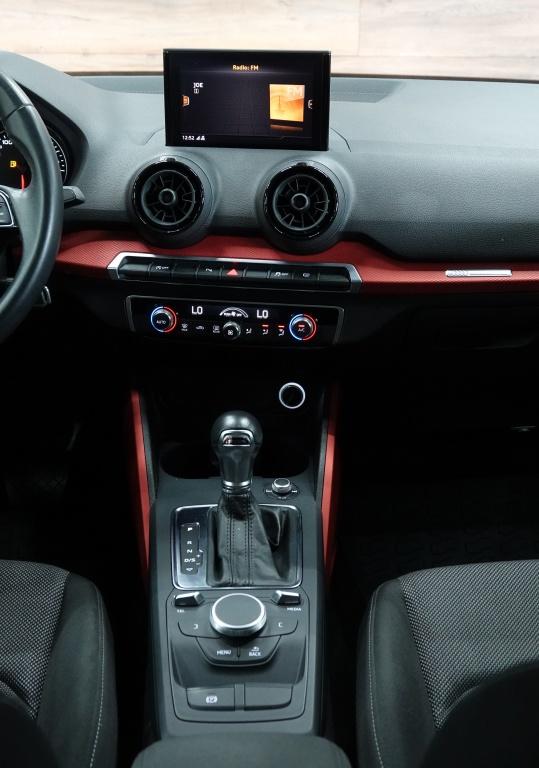Audi Q2 1.4 tfsi | bluetooth | pdc | 19" |