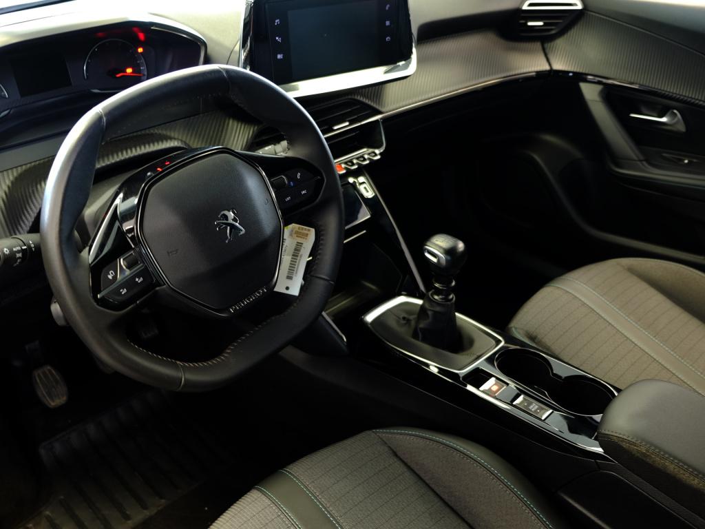 Peugeot 2008 1.2 pt 100 allure | bluetooth | apple carplay | android auto |