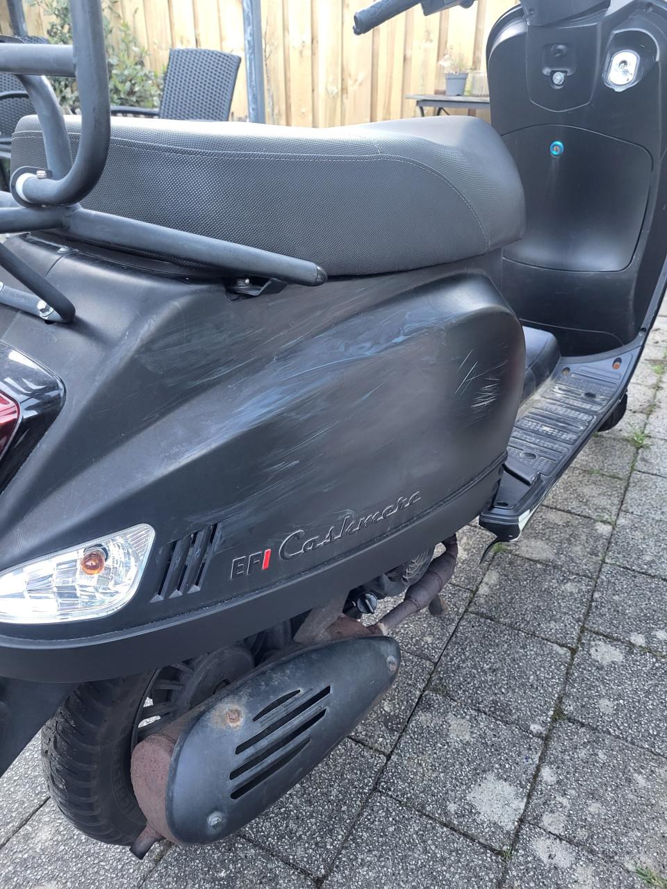 Djjd Cashmere scooter