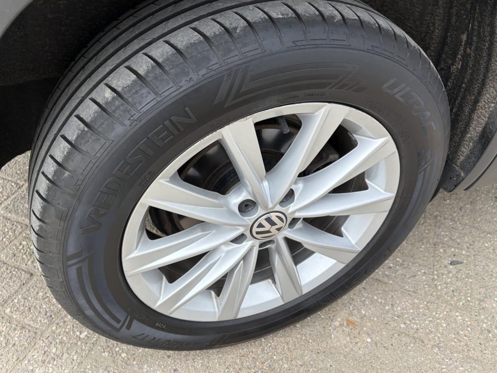 Volkswagen Tiguan 1.4 tsi sport&style dsg