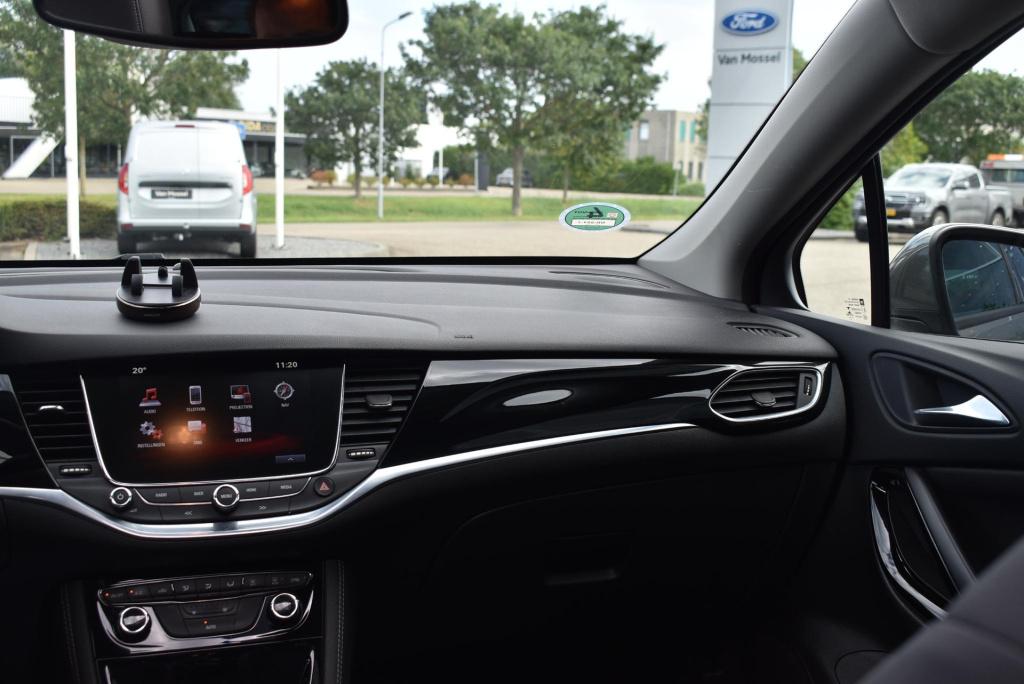 Opel Astra 1.4 innovation | panoramadak | trekhaak | climate control | crui
