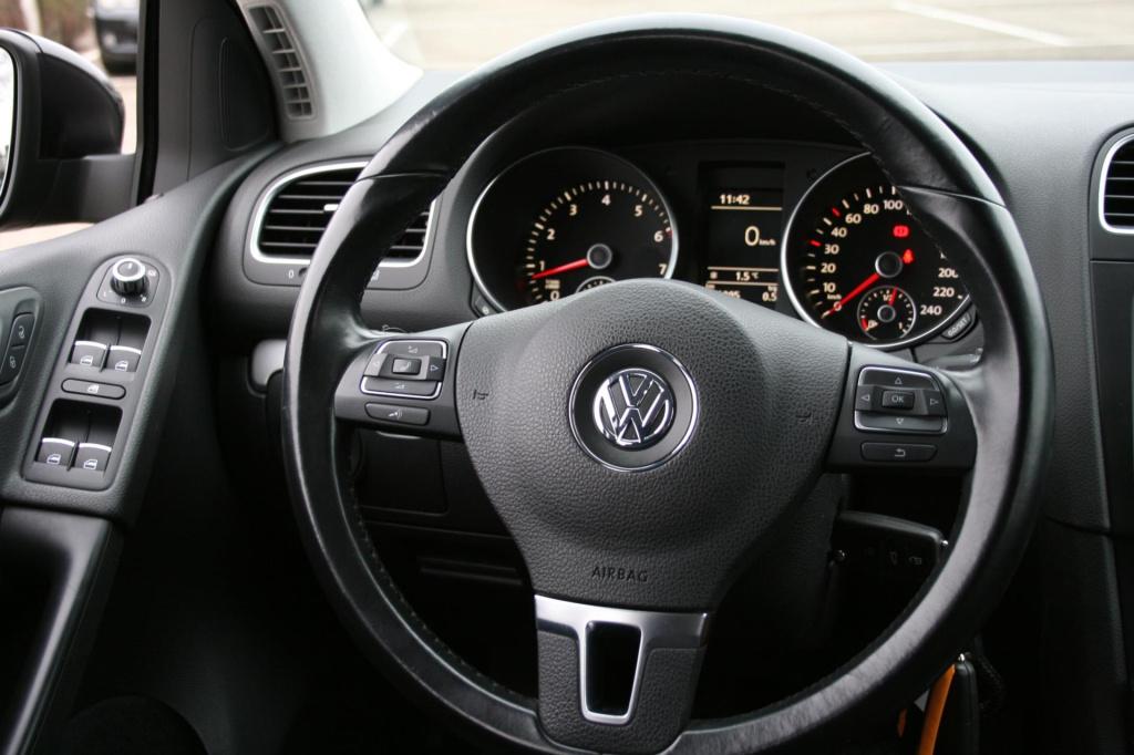 Volkswagen Golf 1.4 tsi highline / cruise / climate control / trekhaak