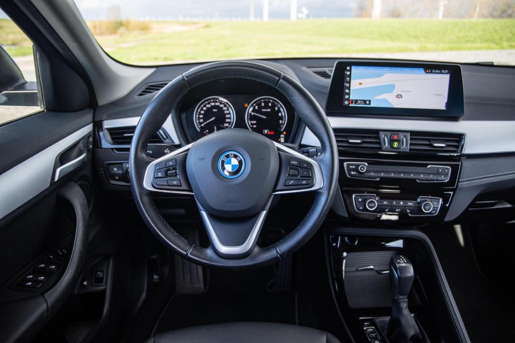 BMW X2 xdrive25e executive camera / leder / plug in hybrid / stoelverwarmin