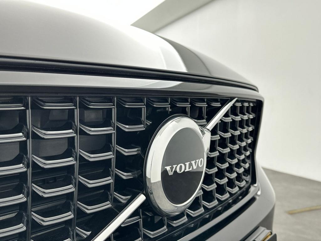 Volvo XC40 t4 211pk recharge plus dark| adap.cruise| trekhaak| camera| elek