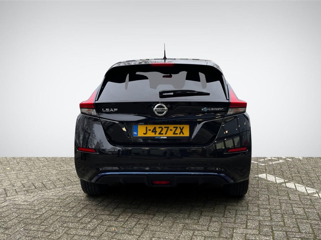 Nissan Leaf n-connecta 40 kwh | navigatie | 360° camera | apple carplay/and