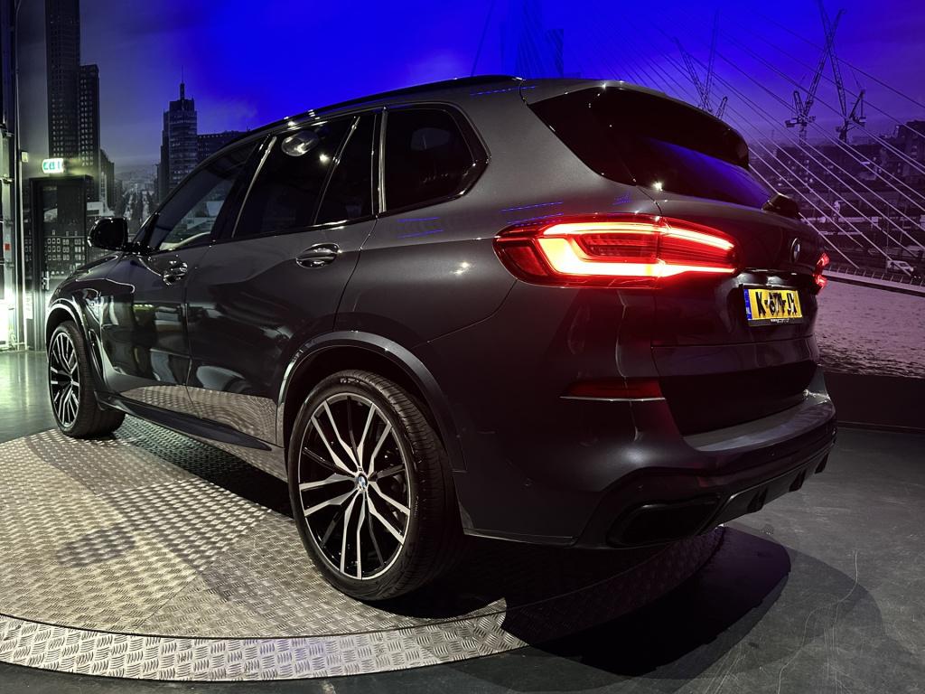BMW X5 xdrive40i high executive *pano*harmankardon*memory*luchtvering*