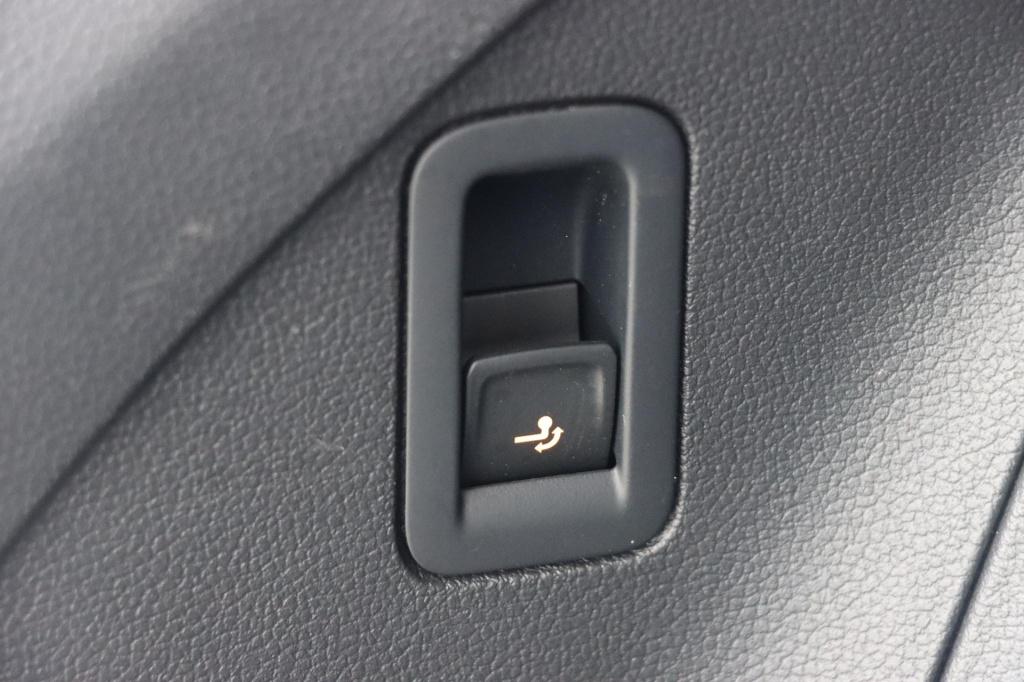 Volkswagen Tiguan 1.4 tsi ehybrid r-line business+ black style 245pk dsg6 |