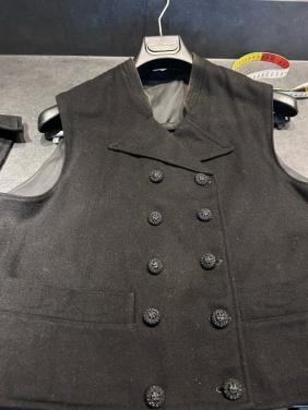 Walcherse  klederdracht rok en vest