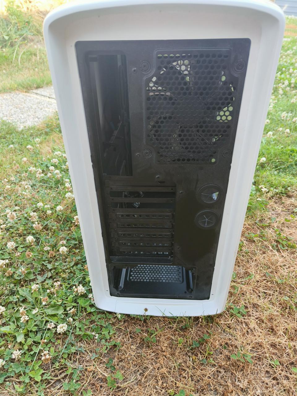 Corsair Graphite 600T Special Edition PC kast
