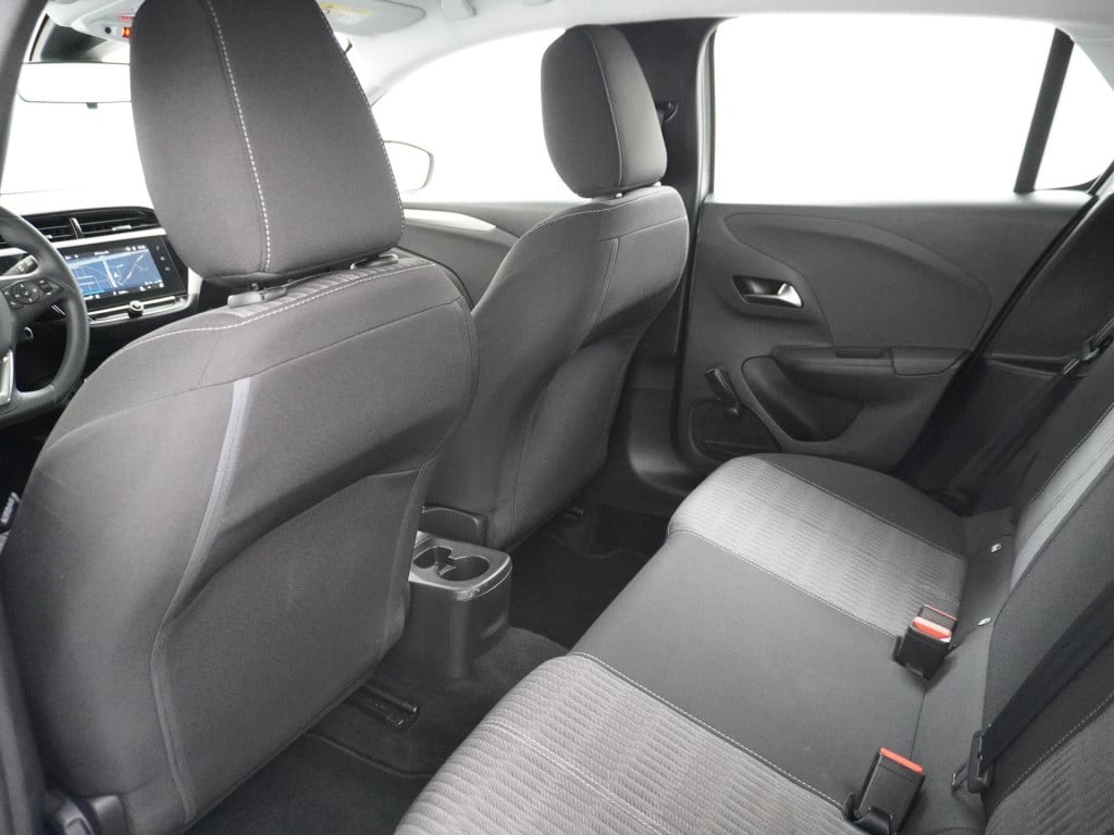 Opel Corsa 1.2 edition | navigatie | cruise control | lm velgen