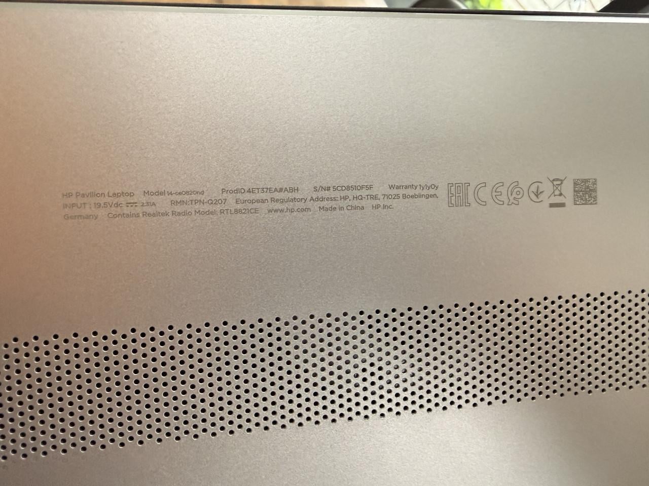 Nette 14inch HP Pavillon laptop