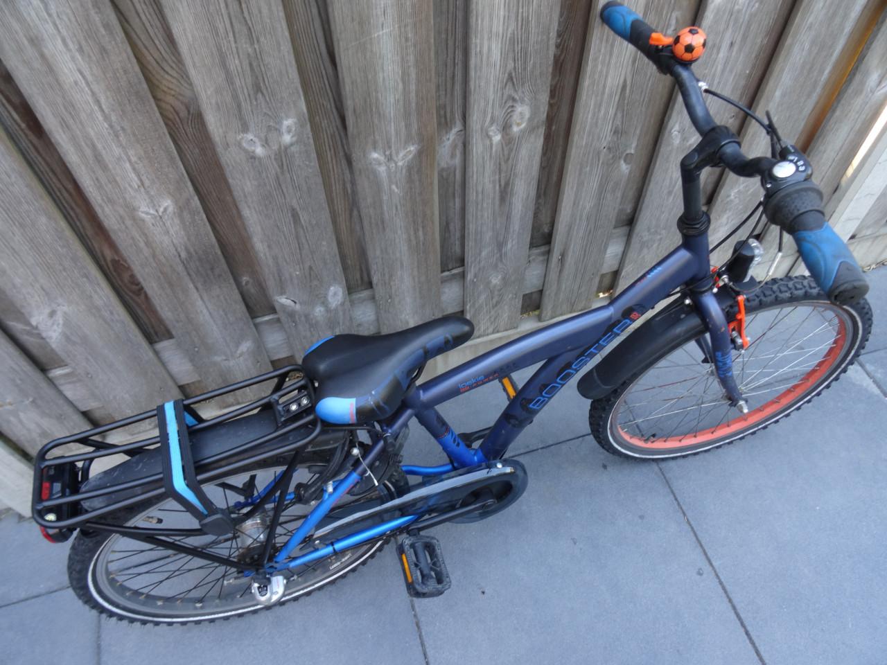🚲 Loekie Booster Jongensfiets – 22 inch – 3 Versnellingen 💙🧡