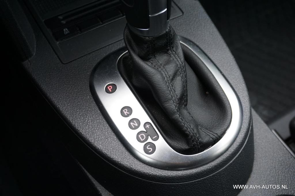 Volkswagen Touran 1.4 tsi highline automaat