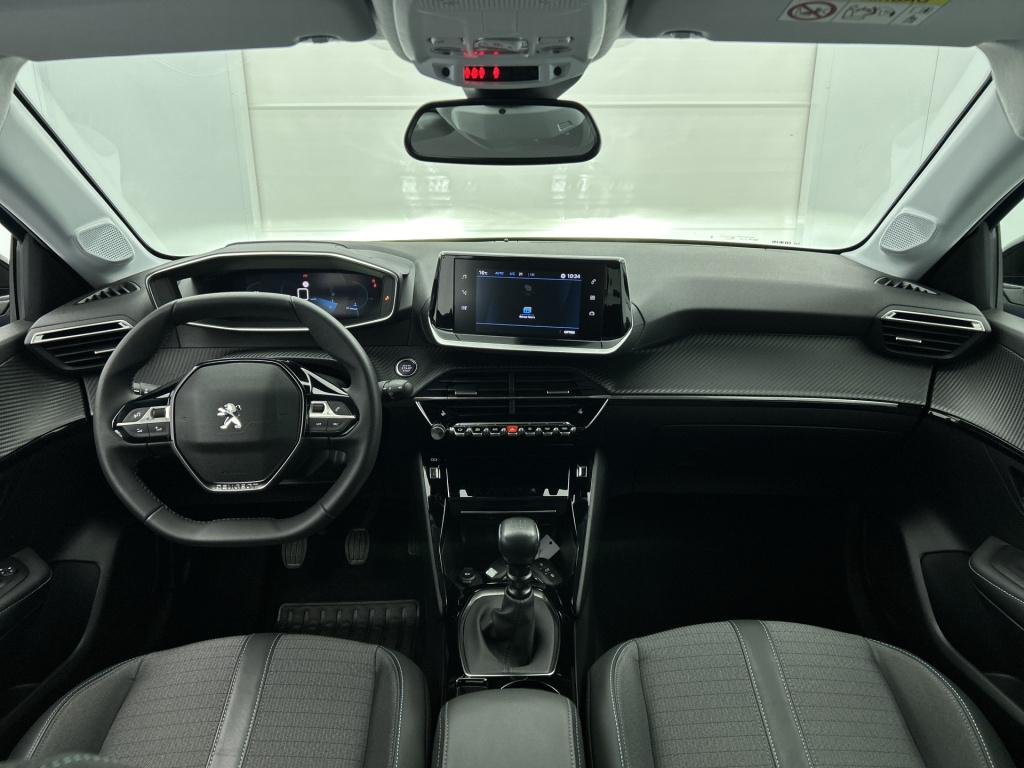 Peugeot 208 100 pk allure pack | rijklaar | camera achter | keyless | 3d co