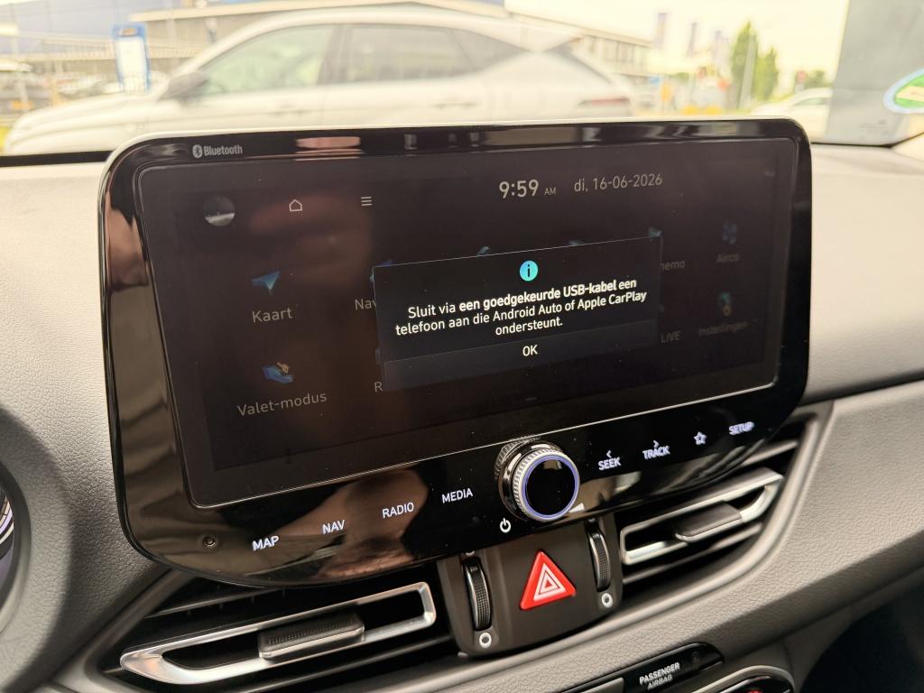 Hyundai I 30 1.0 t-gdi mhev comfort smart | navigatie | lage-km! | carplay 