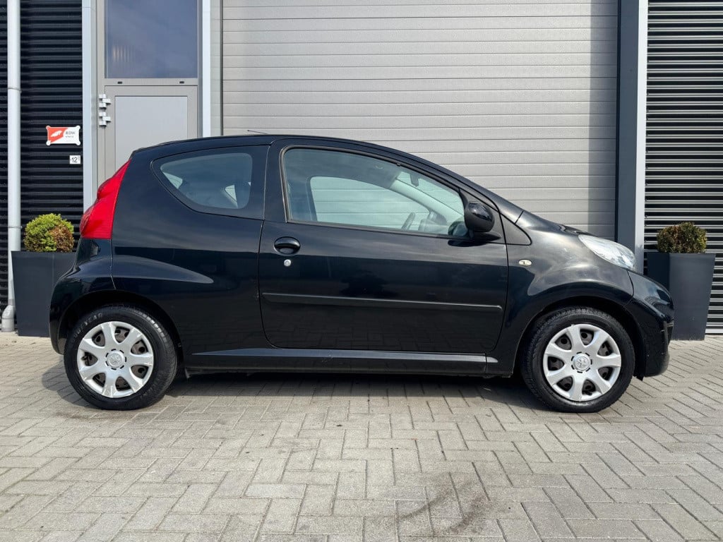 Peugeot 107 1.0-12v sublime/nap/apk/airco