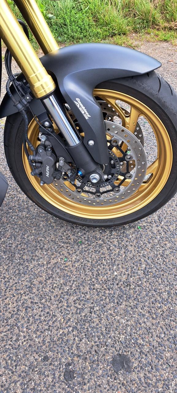 Nette Honda cb1000R